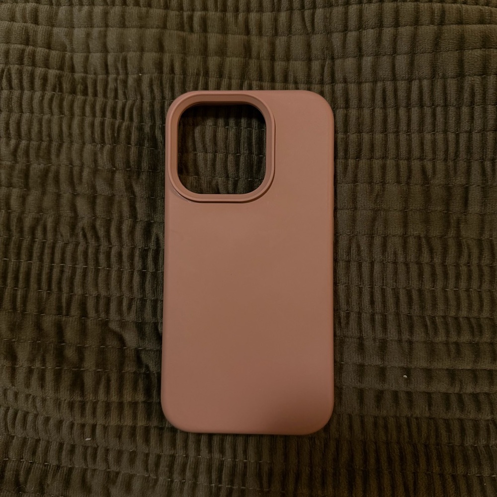 Brown Phone Case iPhone 15 pro